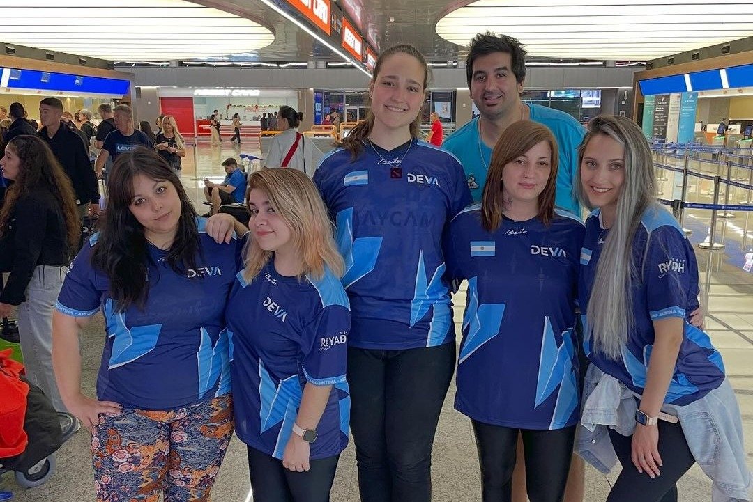 dota 2 equipo femenino